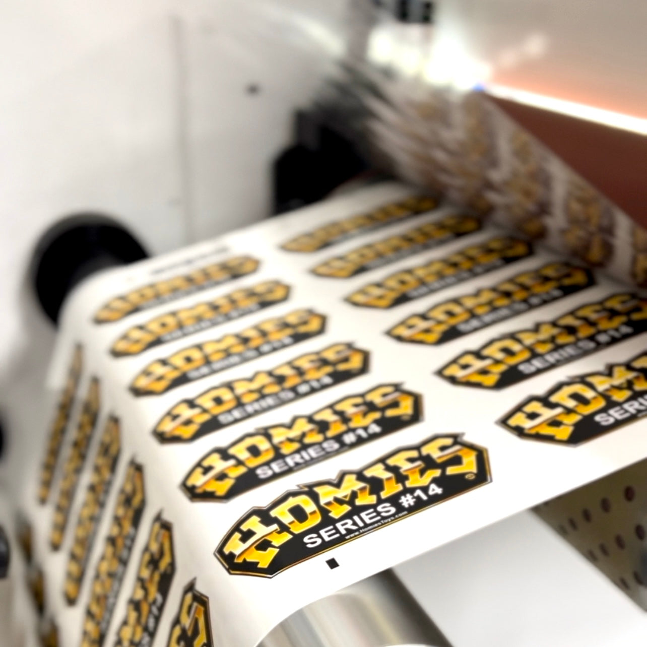 Laminated vs. Non-Laminated Stickers for Your Projects